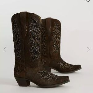 Corral Boots Women's Sequin Inlay Western women's Boots Size 8